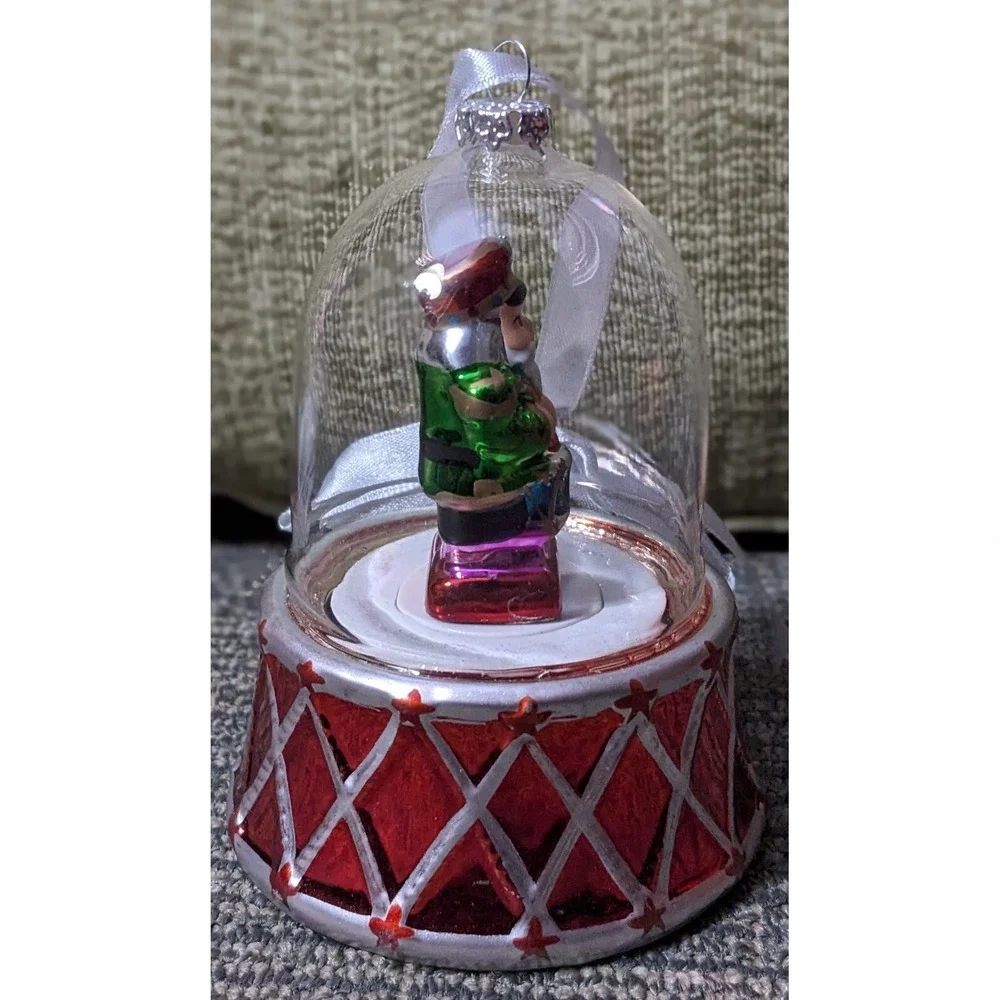 Mr. Christmas Ornament Musical Glass Domed Soldier Revolving 4